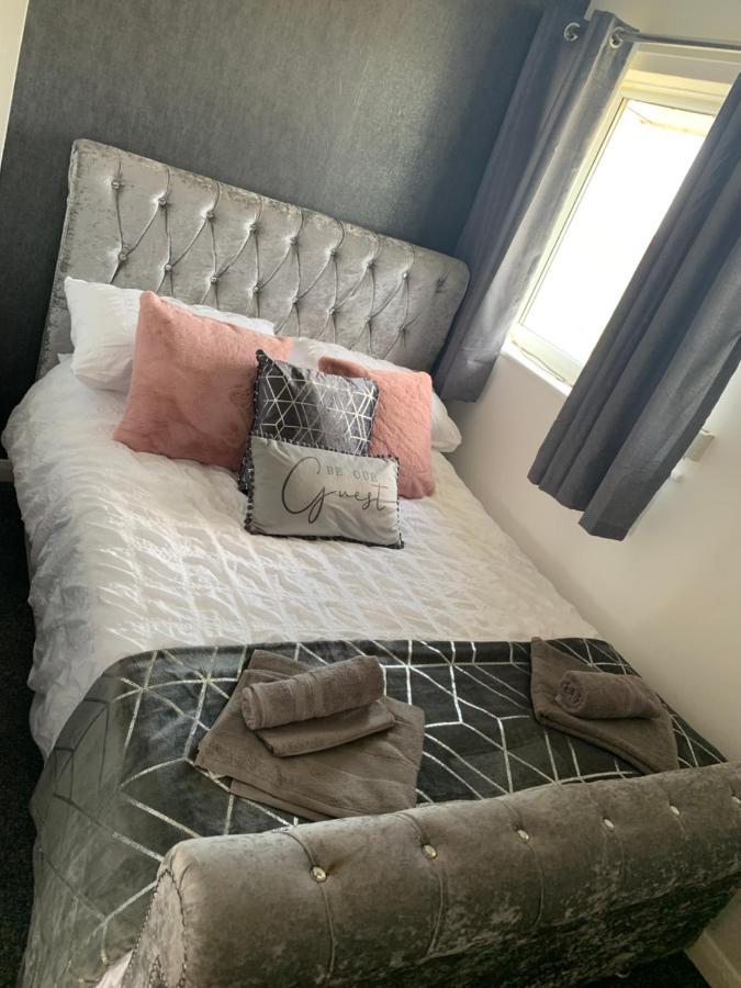 Sunny Prestatyn Apartment Bagian luar foto